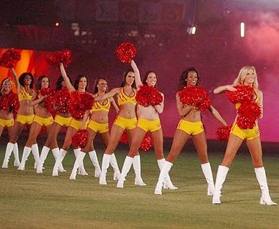 Bangalore-Royal-Challengers-Cheerleaders